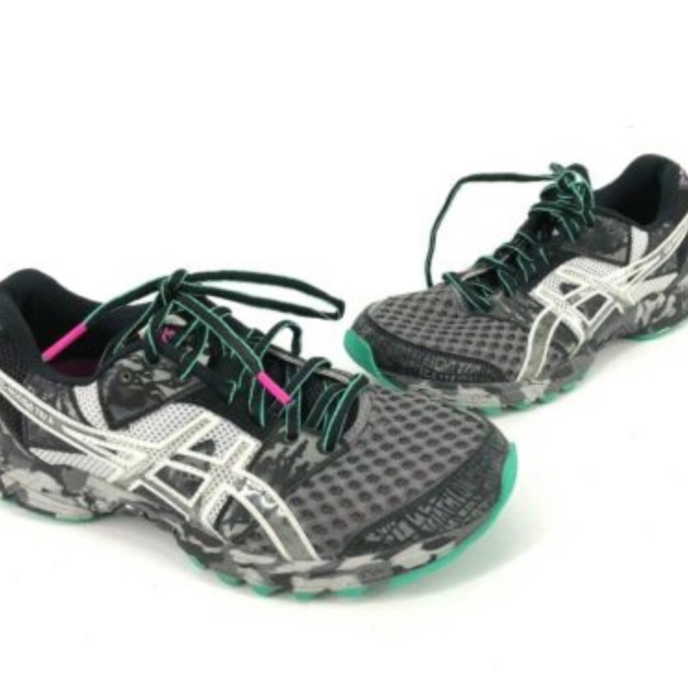 Asics women’s trail running shoes